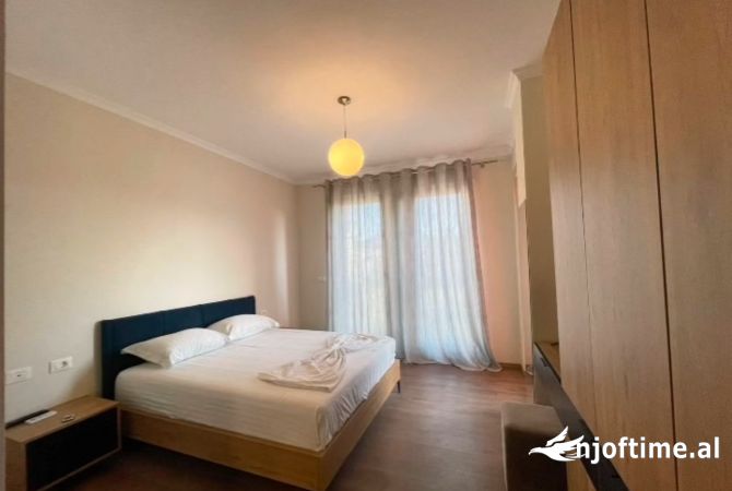 Shtepi me qera Apartament ne Tirane, 1+1, Mobilimi E mobiluar, Pagesa 750  Euro.