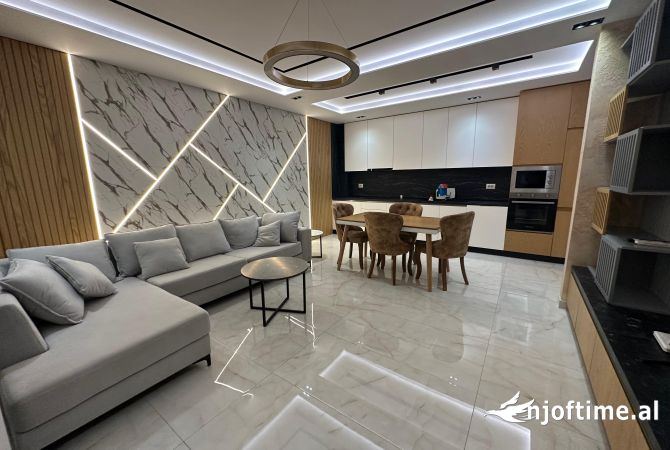 Ambient biznesi me qera 2+1 ne Tirane - 260,000 Euro