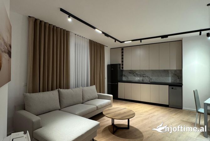 Shtepi me qera 1+1 ne Tirane - 600 Euro