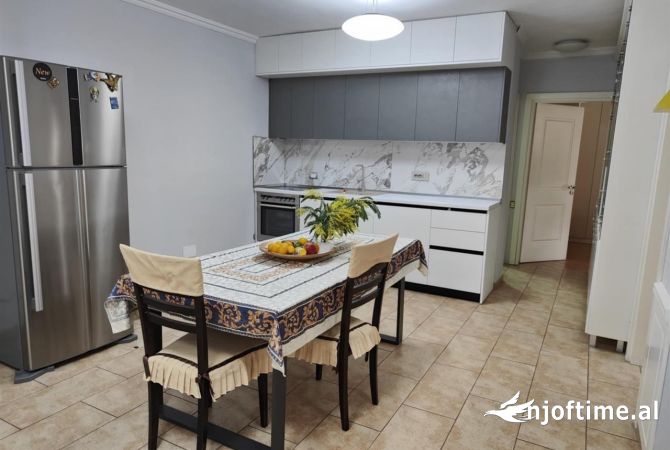 Shtepi me qera 2+1 ne Tirane - 600 Euro