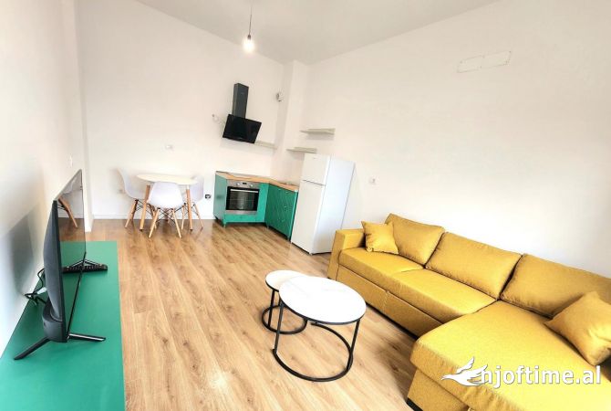 Shtepi me qera 1+1 ne Tirane - 38,000 Leke
