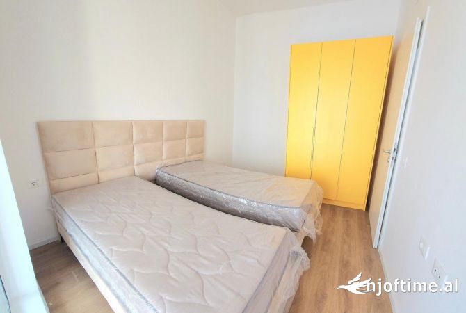 Shtepi me qera Apartament ne Tirane, 1+1, Mobilimi E mobiluar, Pagesa 40,000  Leke.