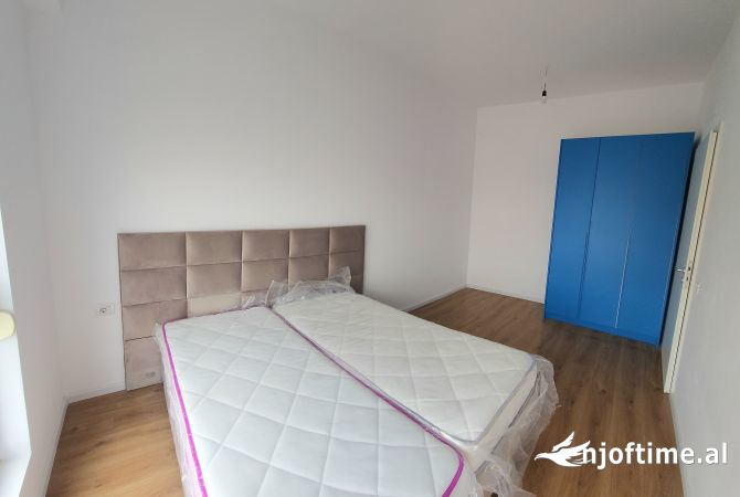 Shtepi me qera Apartament ne Tirane, 1+1, Mobilimi E mobiluar, Pagesa 40,000  Leke.