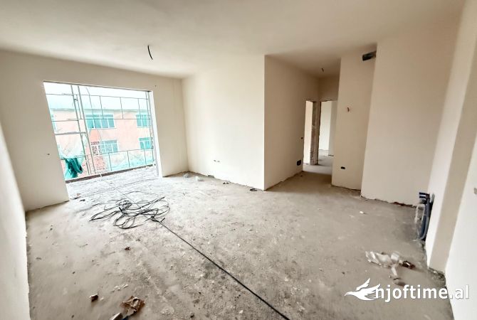 Shtepi ne shitje 2+1 ne Tirane - 155,000 Euro