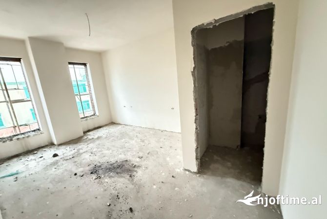 Shtepi ne shitje 2+1 ne Tirane - 155,000 Euro