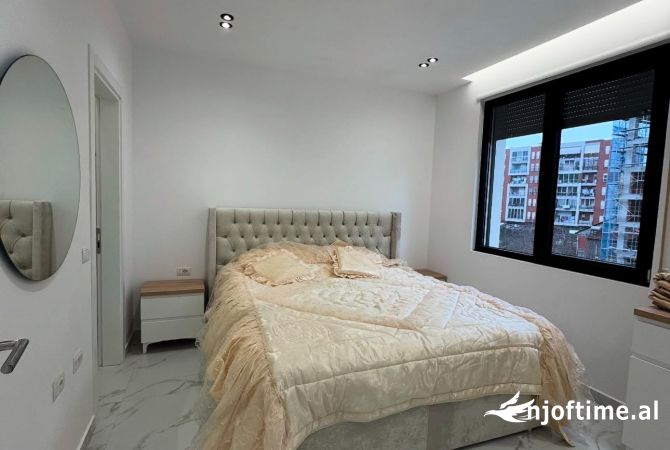 Shtepi me qera 3+1 ne Tirane - 800 Euro