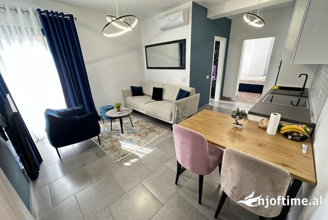 Shtepi me qera 1+1 ne Tirane - 700 Euro