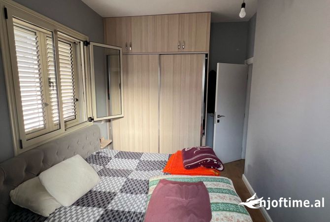 Shtepi me qera 1+1 ne Tirane - 35,000 Leke