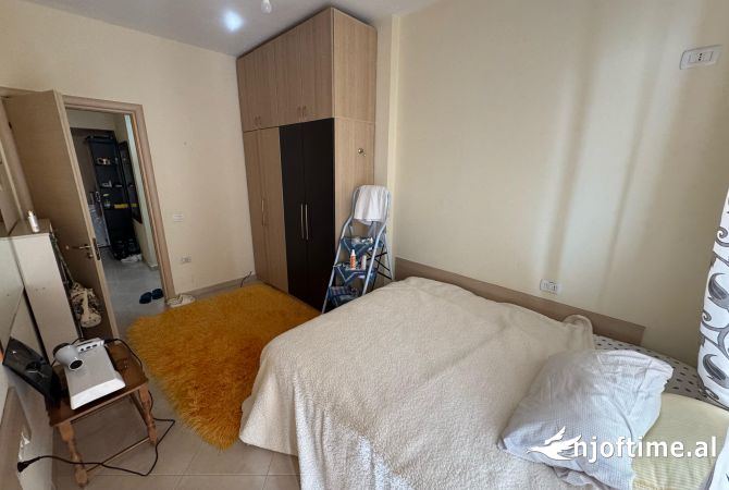 Shtepi ne shitje 1+1 ne Tirane - 90,000 Euro