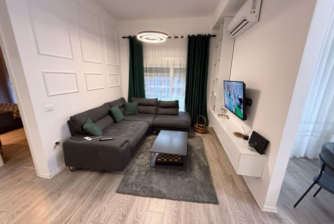 Shtepi me qera 2+1 ne Tirane - 400 Euro