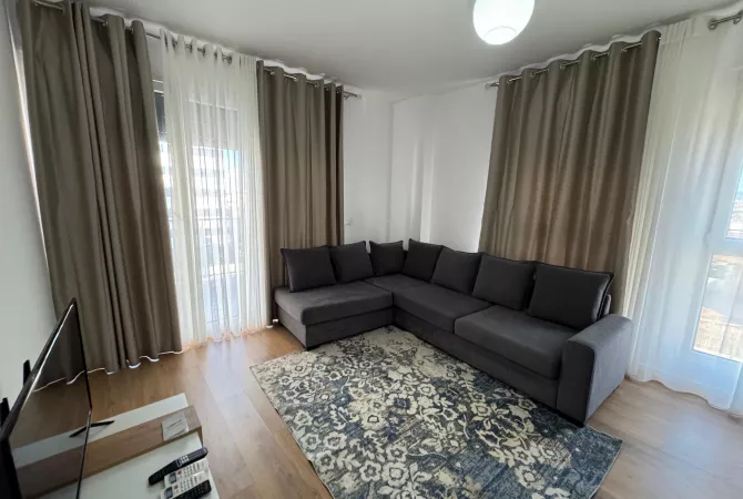 Shtepi me qera 2+1 ne Tirane - 850 Euro