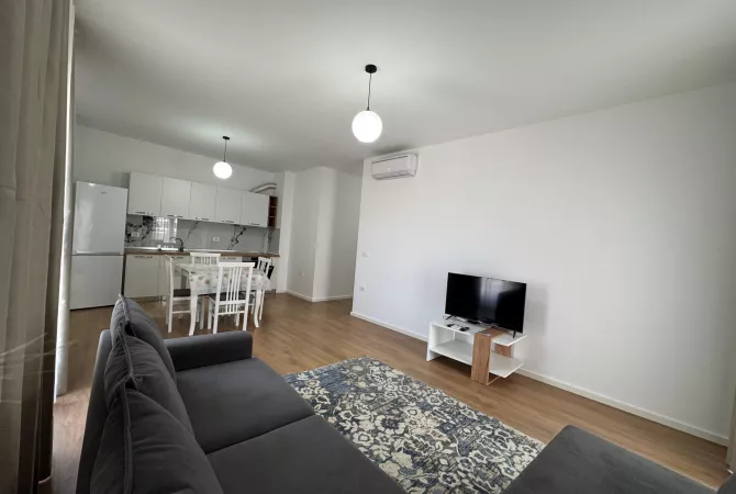 Shtepi me qera 2+1 ne Tirane - 850 Euro