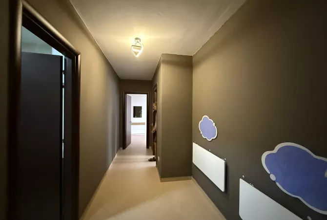 Shtepi me qera Apartament ne Tirane, 2+1, Mobilimi E mobiluar, Pagesa 80,000  Leke.