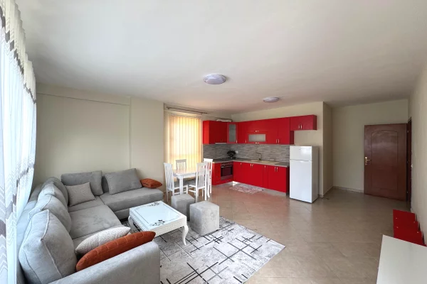 Shtepi me qera 2+1 ne Tirane - 50,000 Leke