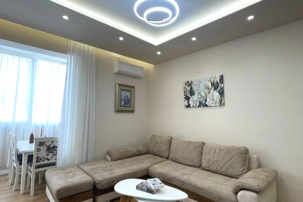 Shtepi me qera 1+1 ne Tirane - 70,000 Leke