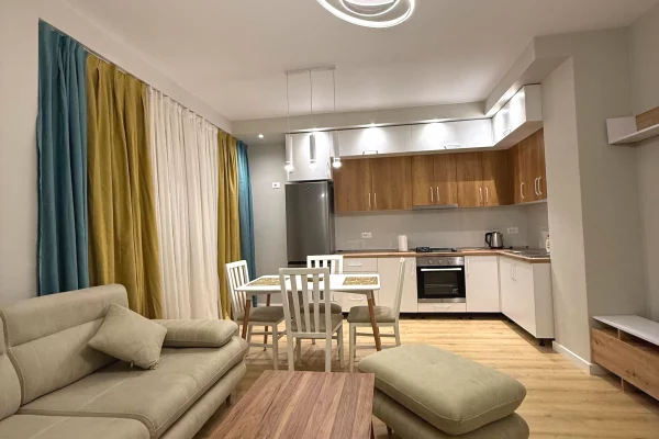 Shtepi me qera 1+1 ne Tirane - 550 Euro