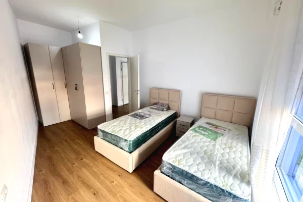 Shtepi me qera 1+1 ne Tirane - 400 Euro