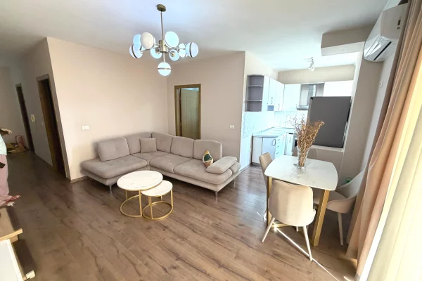 Casa in affitto 2+1 a Tirana - 450 Euro