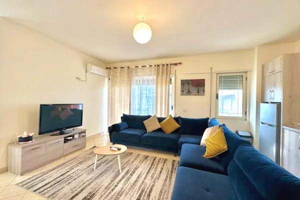 Shtepi me qera 2+1 ne Tirane - 600 Euro