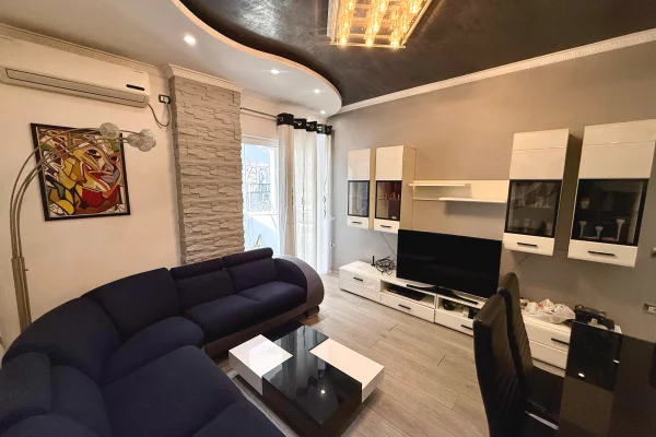 Shtepi me qera 1+1 ne Tirane - 600 Euro
