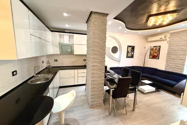 Shtepi me qera Apartament ne Tirane, 1+1, Mobilimi E mobiluar, Pagesa 600  Euro.