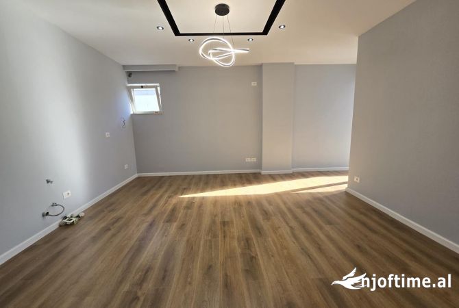 Shtepi ne shitje 2+1 ne Tirane - 108,000 Euro