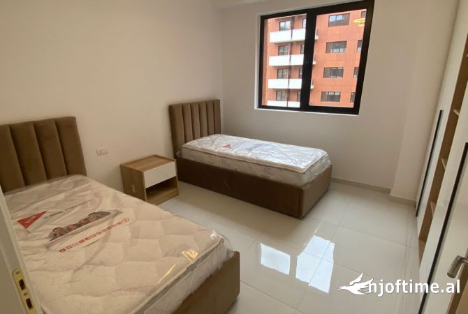 Shtepi me qera 2+1 ne Tirane - 650 Euro