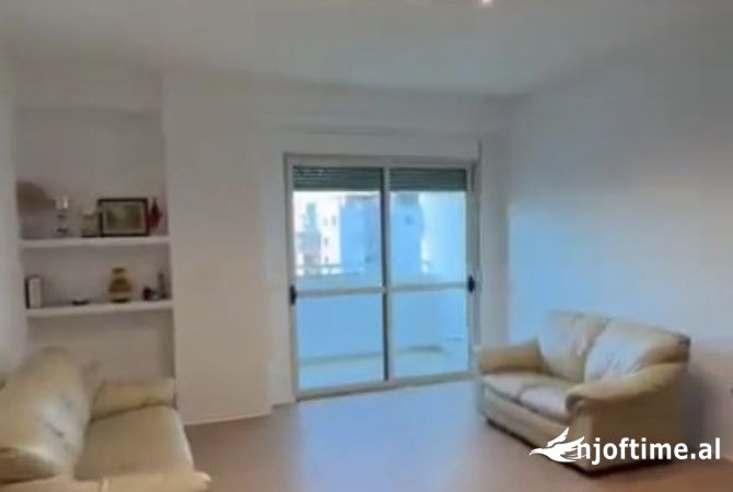 Jepet apartament 2+1+2 Me Qera 