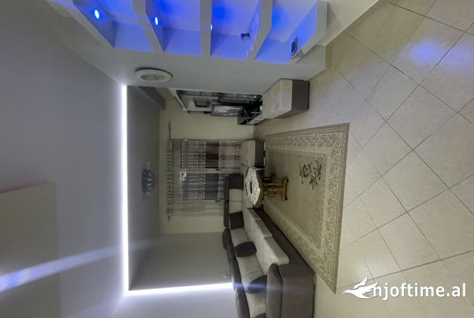 Shtepi me qera 2+1 ne Tirane - 60,000 Leke