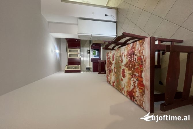 Shtepi me qera 2+1 ne Tirane - 400 Euro