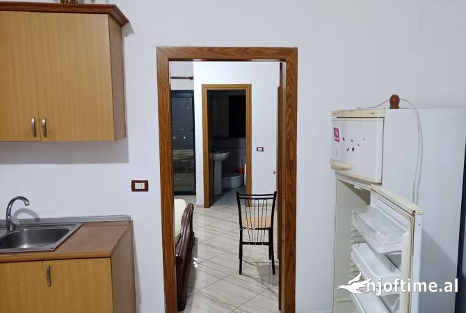 Kerkesa Per Shtepi 1+1 ne Tirane - 250 Euro