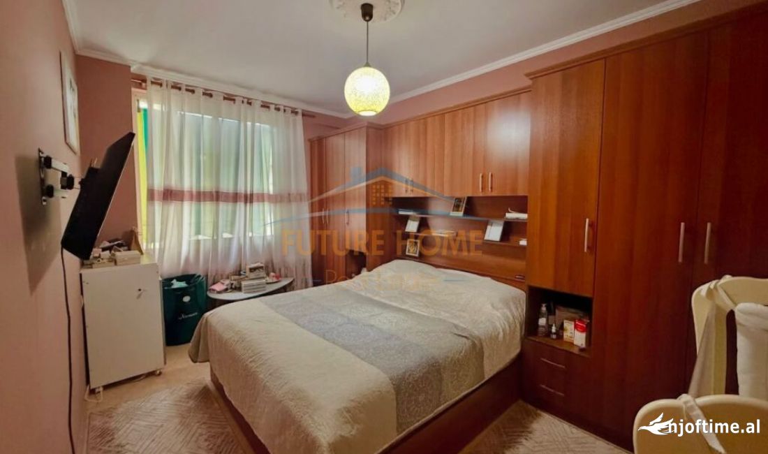 Shtepi me qera Apartament ne Tirane, 1+1, Mobilimi E mobiluar, Pagesa 550  Euro.