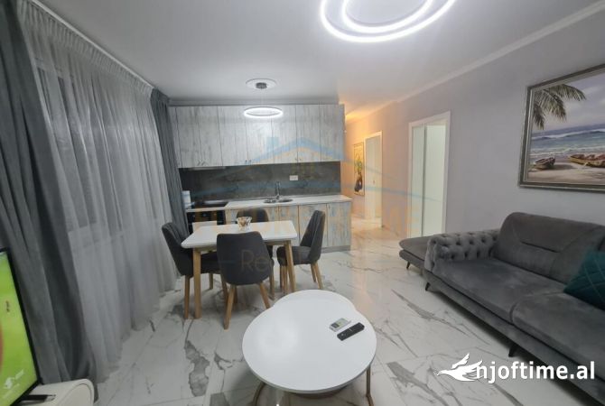 Shtepi me qera 2+1 ne Tirane - 550 Euro