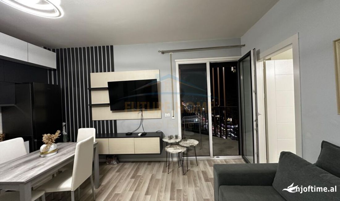 Shtepi ne shitje Apartament ne Tirane, 1+1, Mobilimi E mobiluar, Pagesa 103,000  Euro.