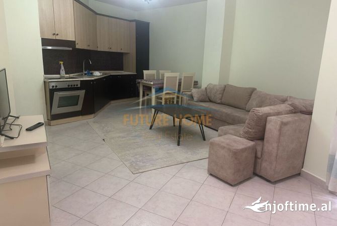 Shtepi me qera 1+1 ne Tirane - 380 Euro
