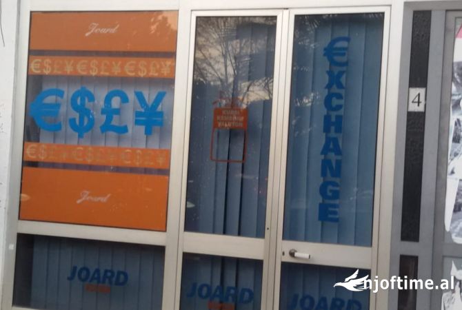 Ambient biznesi ne shitje 1+1 ne Tirane - 50,000,000 Leke