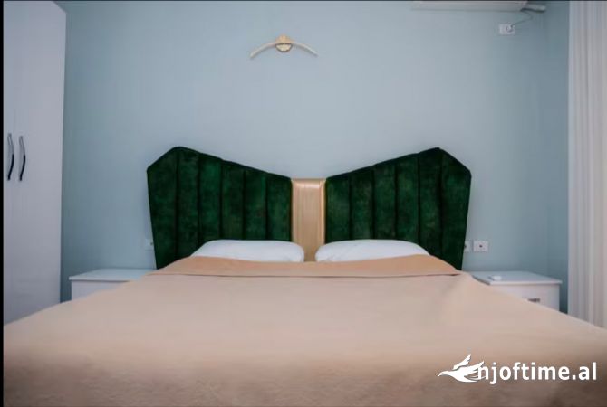 Shtepi me qera Apartament ne Tirane, 1+1, Mobilimi E mobiluar, Pagesa 550  Euro.