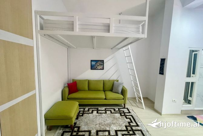 Shtepi me qera Garsoniere ne Tirane - 550 Euro