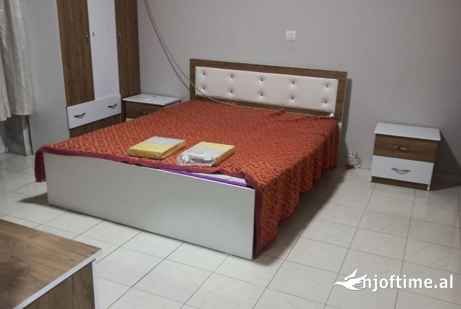 Shtepi me qera 2+1 ne Tirane - 600 Euro