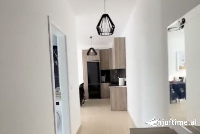 Shtepi me qera 1+1 ne Tirane - 550 Euro