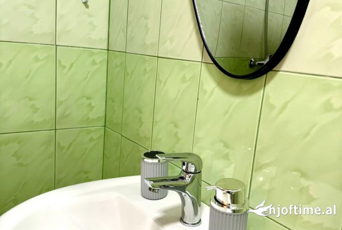 Shtepi me qera Garsoniere ne Tirane - 500 Euro