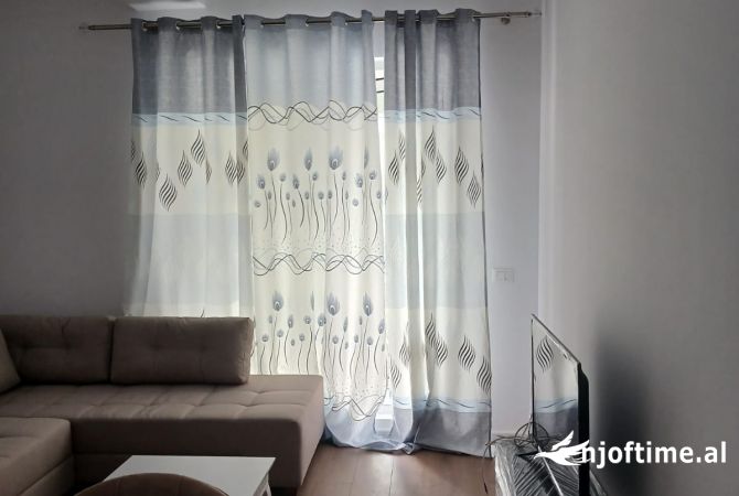 Shtepi me qera 2+1 ne Tirane - 500 Euro
