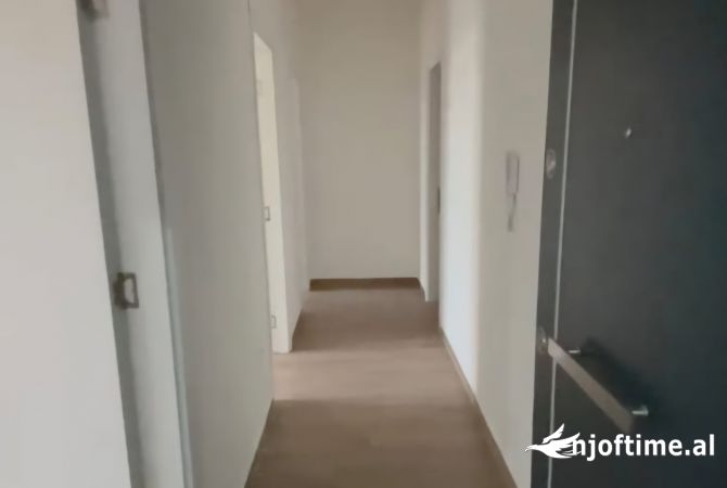 Shtepi me qera 3+1 ne Tirane - 650 Euro