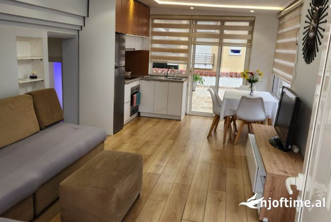 Shtepi me qera 2+1 ne Tirane - 500 Euro