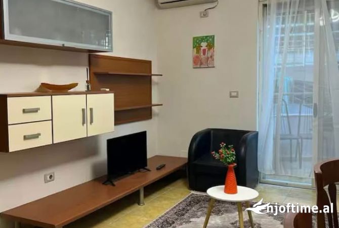 Shtepi me qera 1+1 ne Tirane - 500 Euro