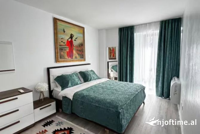 Shtepi me qera Apartament ne Tirane, 2+1, Mobilimi E mobiluar, Pagesa 1,500  Euro.