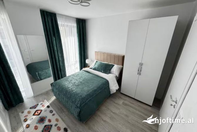 Shtepi me qera Apartament ne Tirane, 2+1, Mobilimi E mobiluar, Pagesa 1,500  Euro.