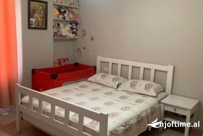Shtepi ne shitje 1+1 ne Tirane - 660,000 Euro