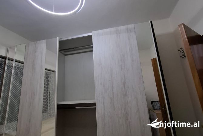 Shtepi me qera 2+1 ne Tirane - 500 Euro
