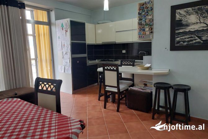 Shtepi me qera 2+1 ne Tirane - 500 Euro